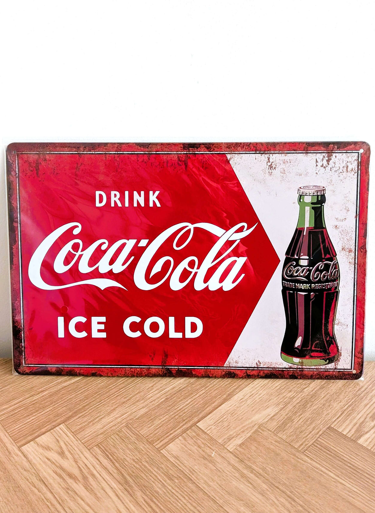 Retro Coca-Cola "Ice Cold" Vintage-Style A4 Metal Wall Sign